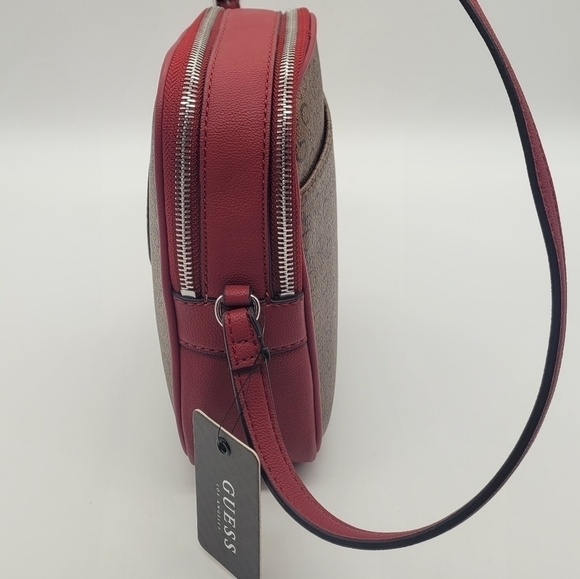New Guess Crossbody Shoulder Handbag​​​ - Picture 3 of 10